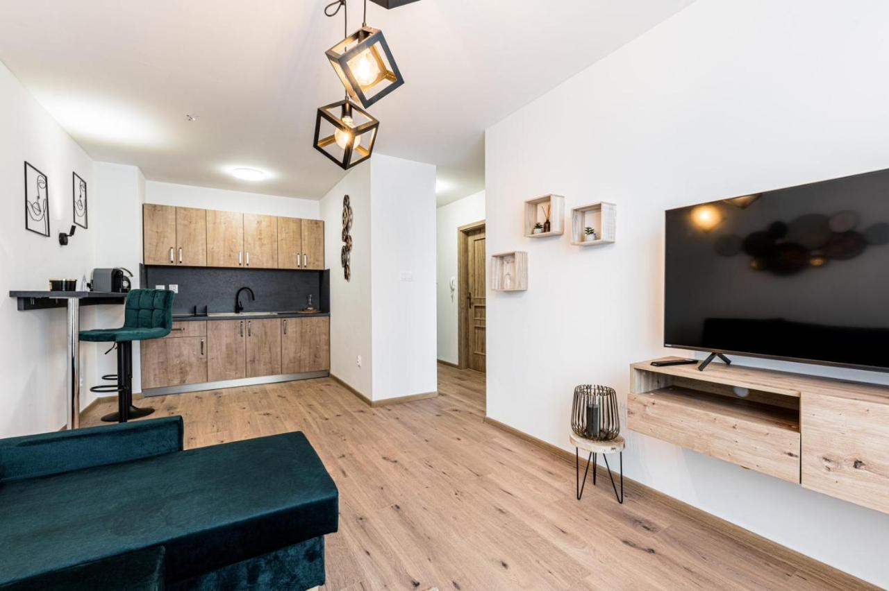 Apartman Troika Liptovský Hrádok Dış mekan fotoğraf