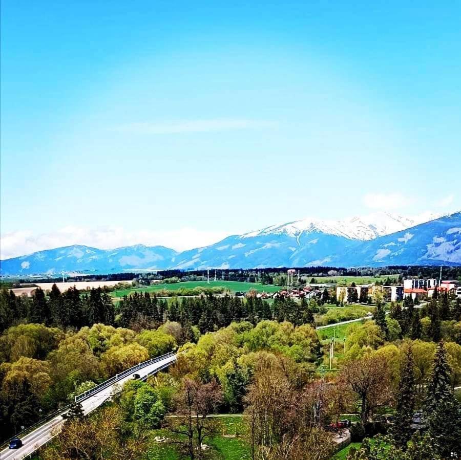 Apartman Troika Liptovský Hrádok Dış mekan fotoğraf